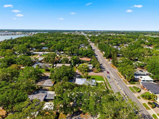 3120 PARK STREET N, St Petersburg, FL 33710