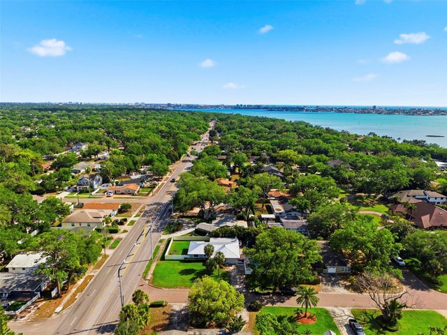 3120 PARK STREET N, St Petersburg, FL 33710