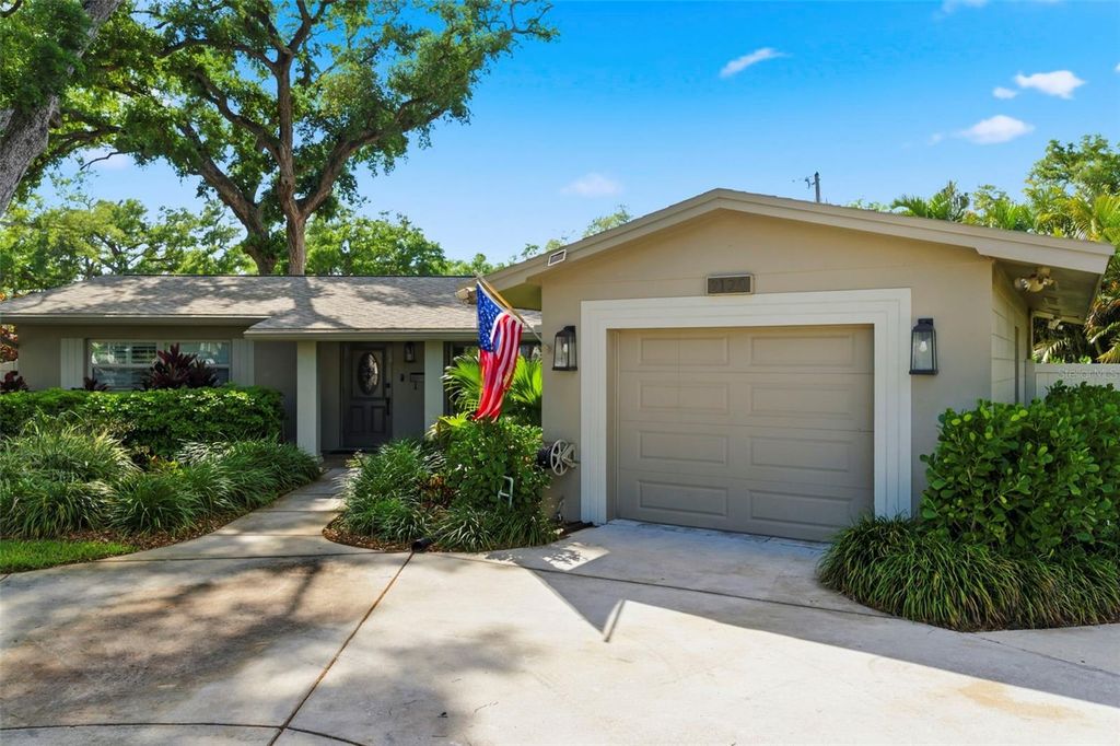 3120 PARK STREET N, St Petersburg, FL 33710