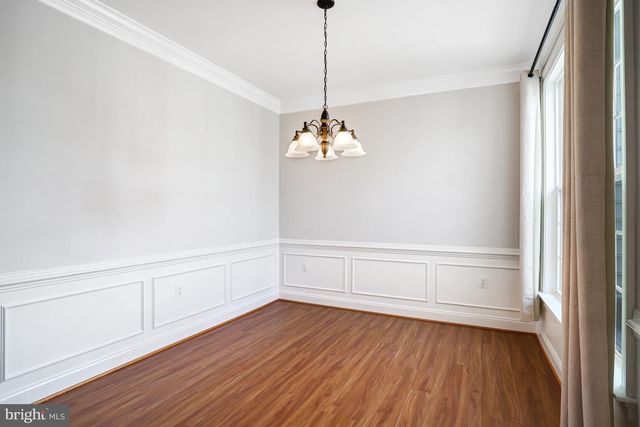 20429 ISLAND WEST SQ, Ashburn, VA 20147