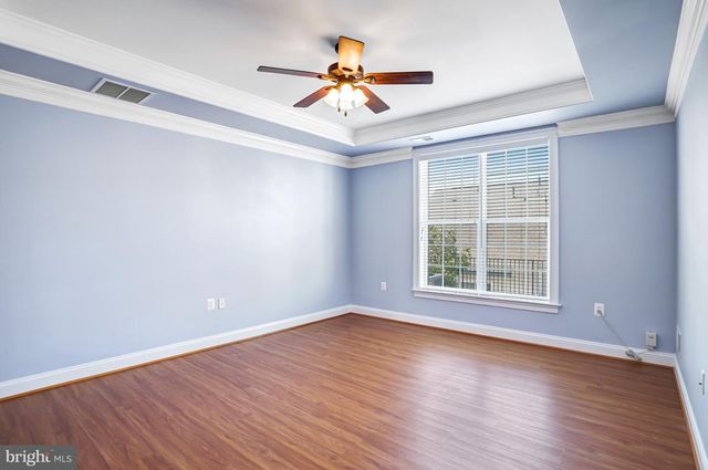 20429 ISLAND WEST SQ, Ashburn, VA 20147