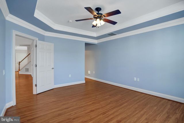 20429 ISLAND WEST SQ, Ashburn, VA 20147