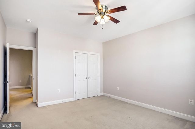 20429 ISLAND WEST SQ, Ashburn, VA 20147