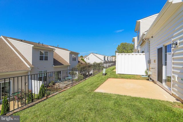 20429 ISLAND WEST SQ, Ashburn, VA 20147
