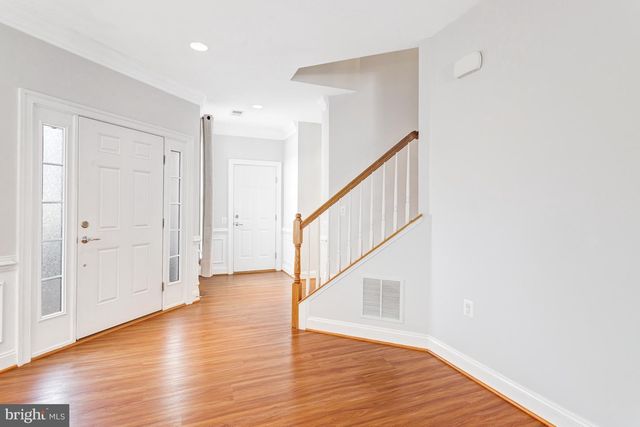 20429 ISLAND WEST SQ, Ashburn, VA 20147