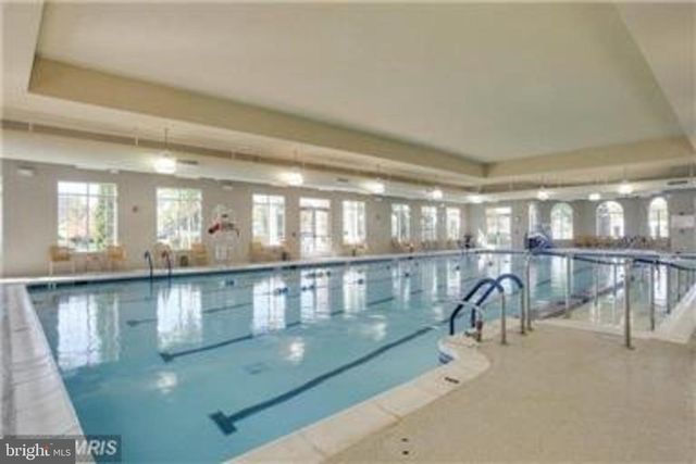 20429 ISLAND WEST SQ, Ashburn, VA 20147
