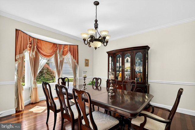 23 ZAITZ FARM RD, West Windsor, NJ 08550