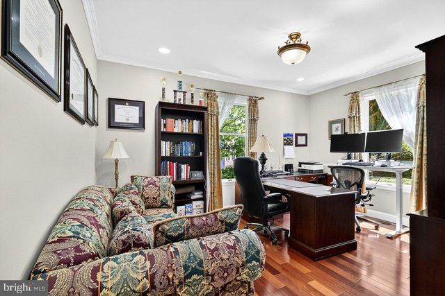 23 ZAITZ FARM RD, West Windsor, NJ 08550