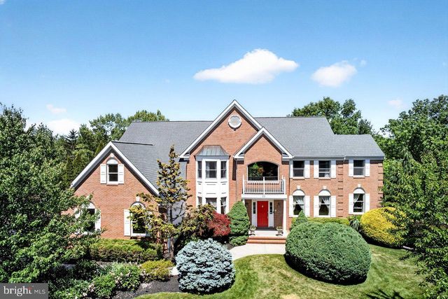 23 ZAITZ FARM RD, West Windsor, NJ 08550