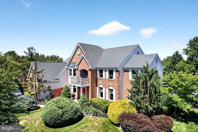 23 ZAITZ FARM RD, West Windsor, NJ 08550