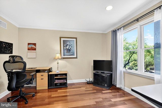 23 ZAITZ FARM RD, West Windsor, NJ 08550