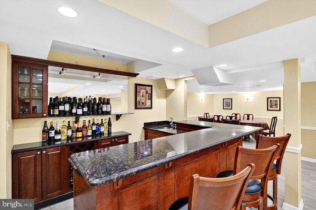 23 ZAITZ FARM RD, West Windsor, NJ 08550