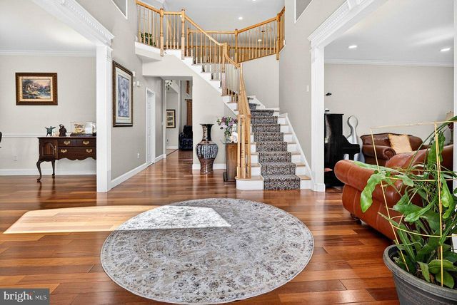 23 ZAITZ FARM RD, West Windsor, NJ 08550