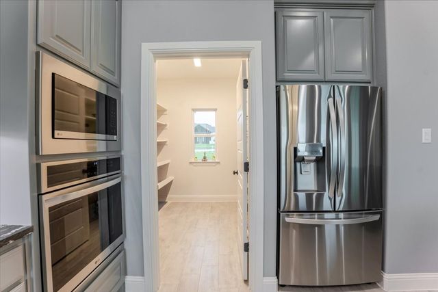 8524 Bronco Drive, Godley, TX 76044