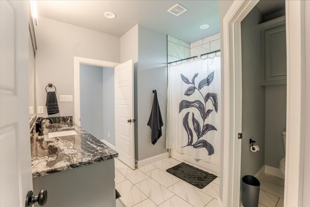 8524 Bronco Drive, Godley, TX 76044