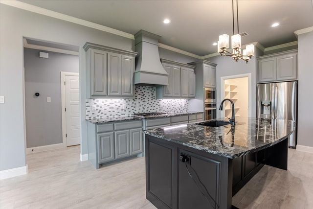 8524 Bronco Drive, Godley, TX 76044