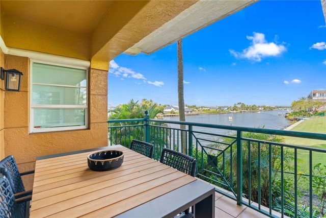 1230 Hillsboro Mile 107, Hillsboro Beach, FL 33062