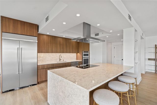 1230 Hillsboro Mile 107, Hillsboro Beach, FL 33062