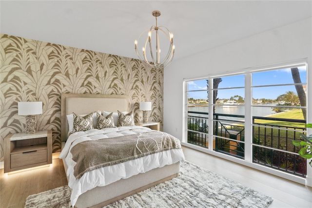 1230 Hillsboro Mile 107, Hillsboro Beach, FL 33062