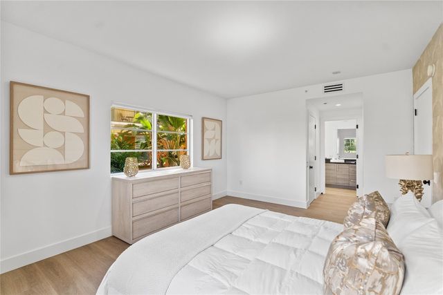 1230 Hillsboro Mile 107, Hillsboro Beach, FL 33062