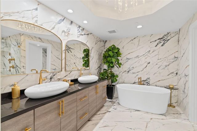 1230 Hillsboro Mile 107, Hillsboro Beach, FL 33062