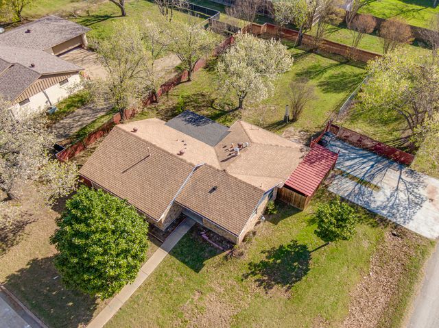 100 N Valley Street, Red Oak, TX 75154