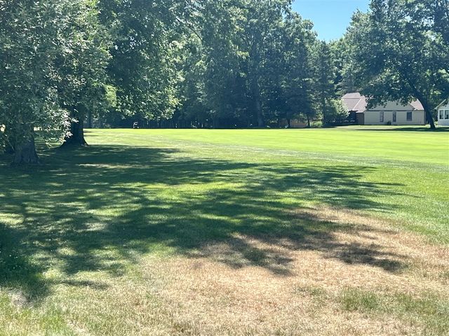 6805 Mayfair Drive, Canadian Lakes, MI 49346