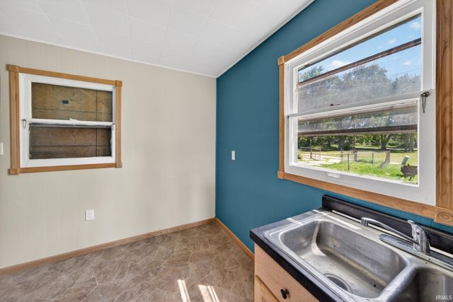 3617 W Washington Street, South Bend, IN 46619