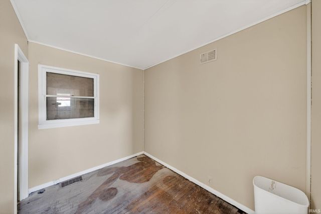 3617 W Washington Street, South Bend, IN 46619