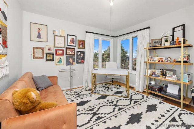 4475 Tivoli St, San Diego, CA 92107