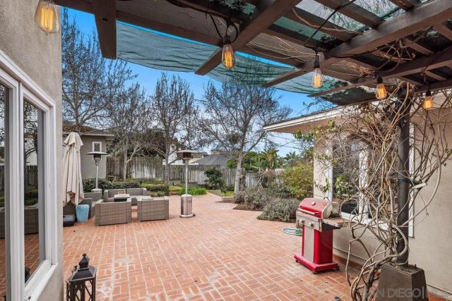 4475 Tivoli St, San Diego, CA 92107
