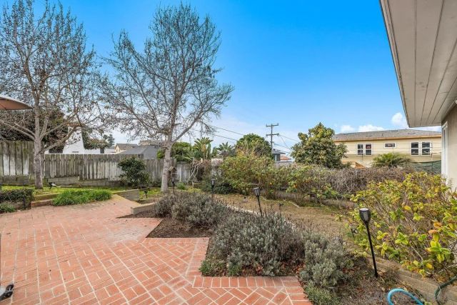 4475 Tivoli St, San Diego, CA 92107