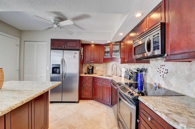1 HARBOURSIDE Drive 3603, Delray Beach, FL 33483