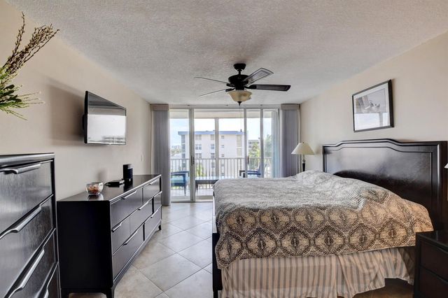 1 HARBOURSIDE Drive 3603, Delray Beach, FL 33483