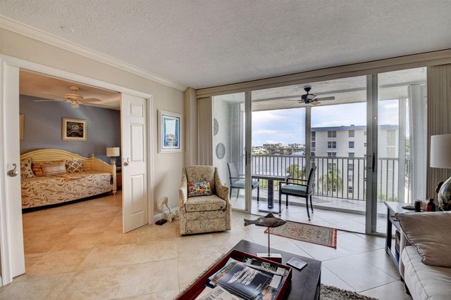 1 HARBOURSIDE Drive 3603, Delray Beach, FL 33483