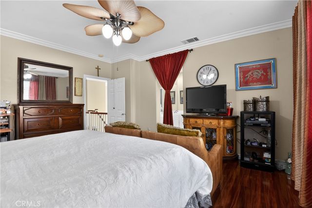 2621 Fallen Leaf Court, Simi Valley, CA 93063