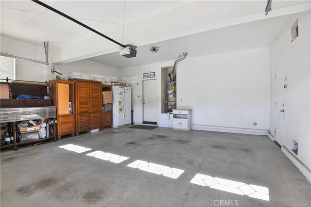 2621 Fallen Leaf Court, Simi Valley, CA 93063