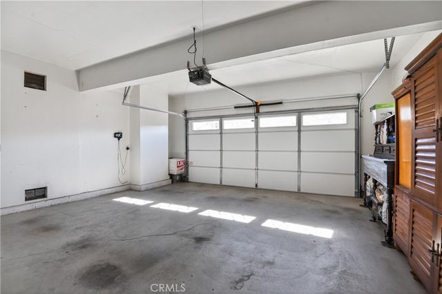 2621 Fallen Leaf Court, Simi Valley, CA 93063