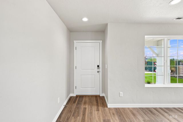 405 Miner Ave, Middleton, ID 83644