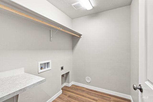 405 Miner Ave, Middleton, ID 83644