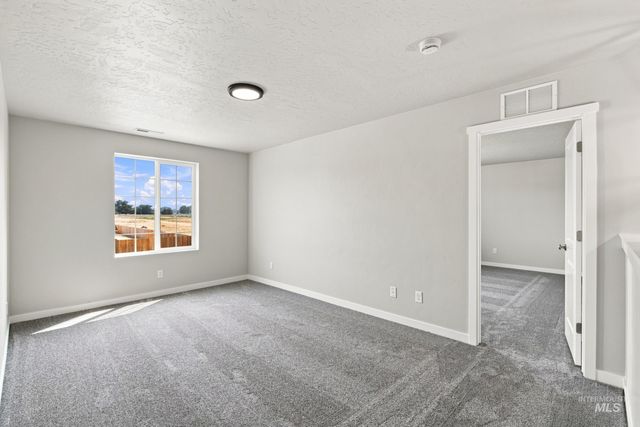 405 Miner Ave, Middleton, ID 83644