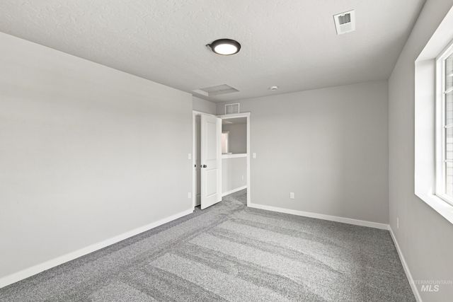 405 Miner Ave, Middleton, ID 83644