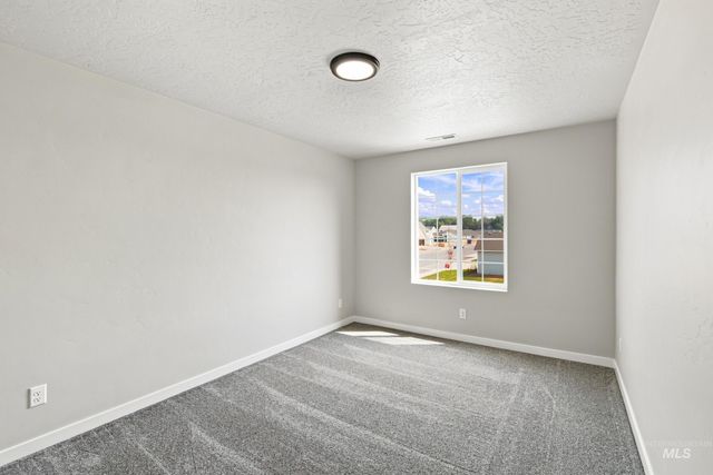 405 Miner Ave, Middleton, ID 83644