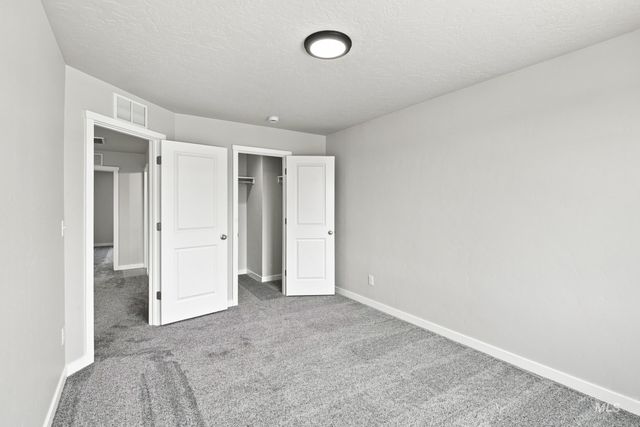 405 Miner Ave, Middleton, ID 83644