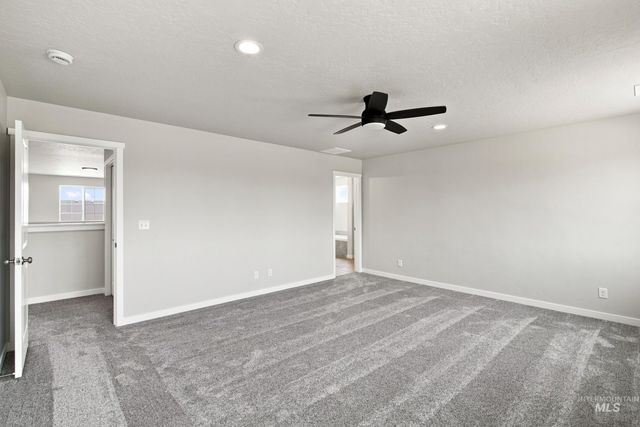 405 Miner Ave, Middleton, ID 83644