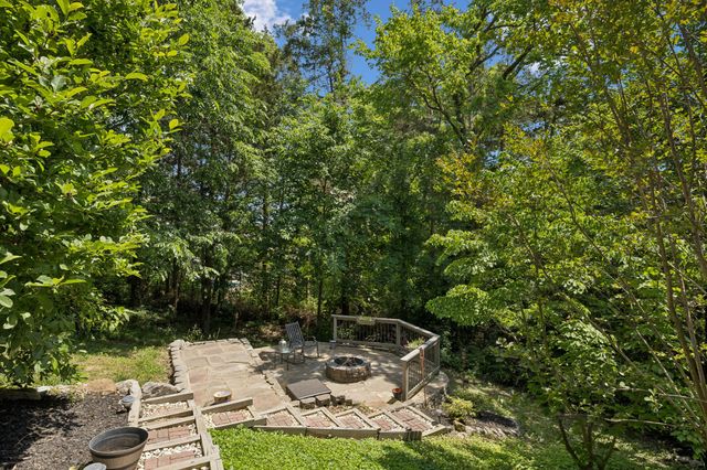 940 Century Oak Dr, Nashville, TN 37211