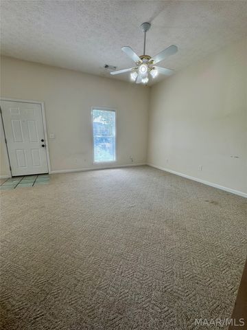 33 JAMESTOWN Loop, Millbrook, AL 36054
