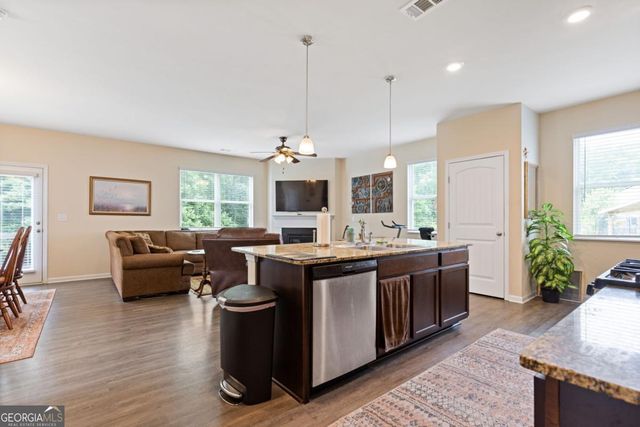 155 Brookside Way, Dawsonville, GA 30534