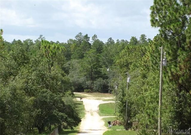 6496 N Bernzott Point, Dunnellon, FL 34433