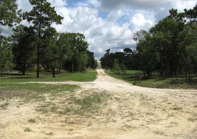 6496 N Bernzott Point, Dunnellon, FL 34433